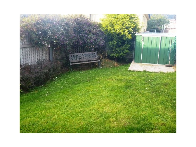 2/55 Cumberland Street, Warrane TAS 7018