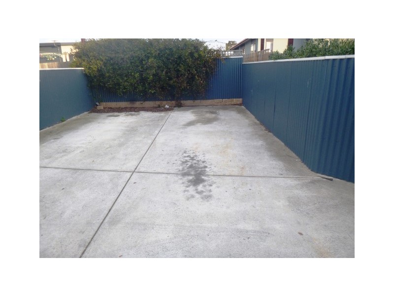 2/55 Cumberland Street, Warrane TAS 7018