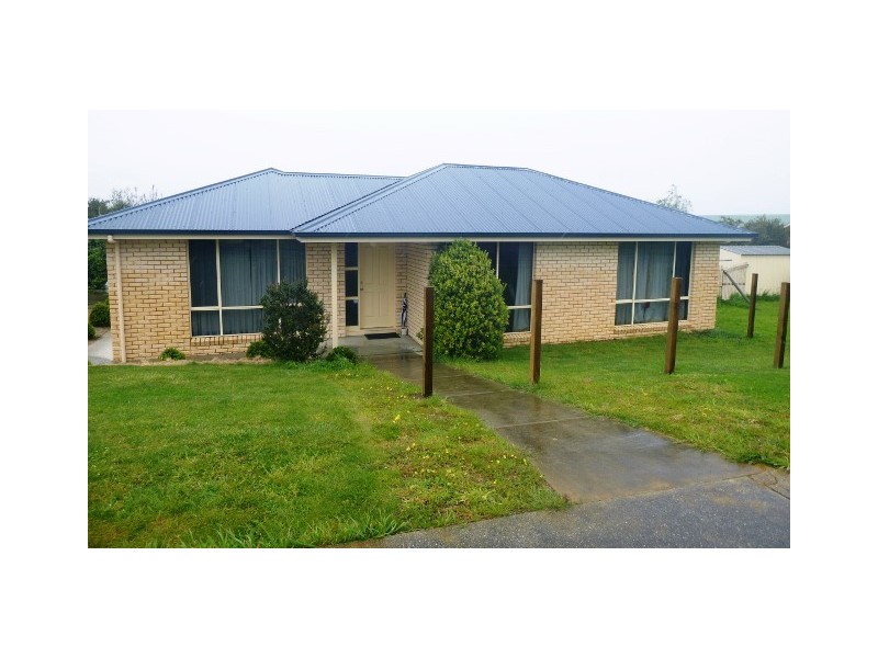 1 Corsair Place, Huntingfield TAS 7055