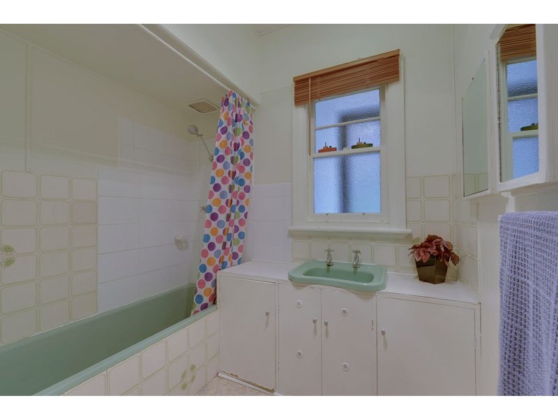 15 Darling Parade, Mount Stuart TAS 7000