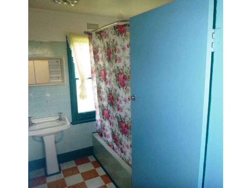 23 Talone Road, Blackmans Bay TAS 7052