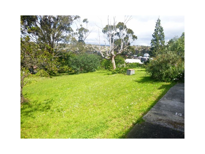 23 Talone Road, Blackmans Bay TAS 7052