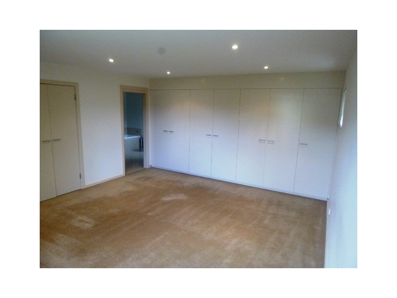 3/26 Loatta, Lindisfarne TAS 7015