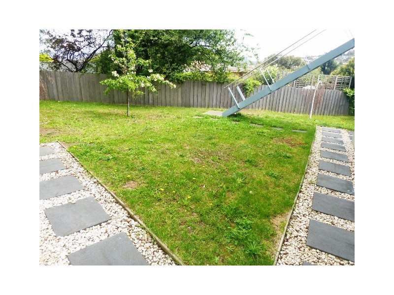 3/26 Loatta, Lindisfarne TAS 7015