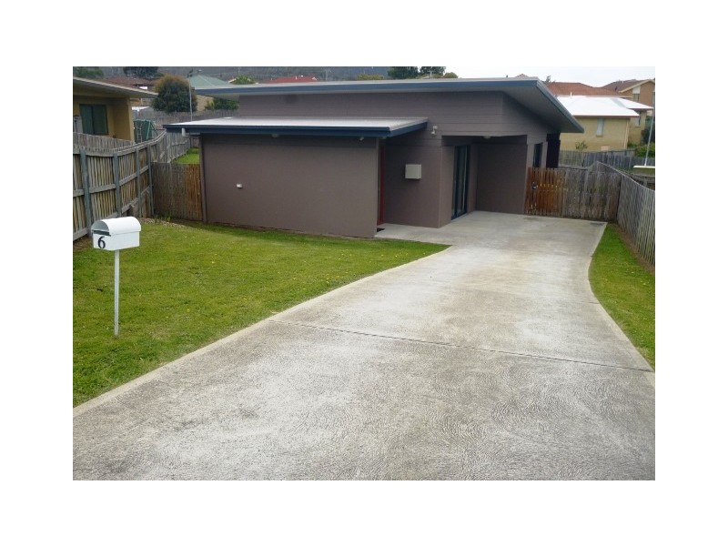 6 and 18 Husten Circle, New Norfolk TAS 7140