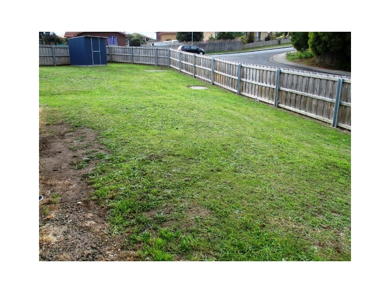 6 and 18 Husten Circle, New Norfolk TAS 7140