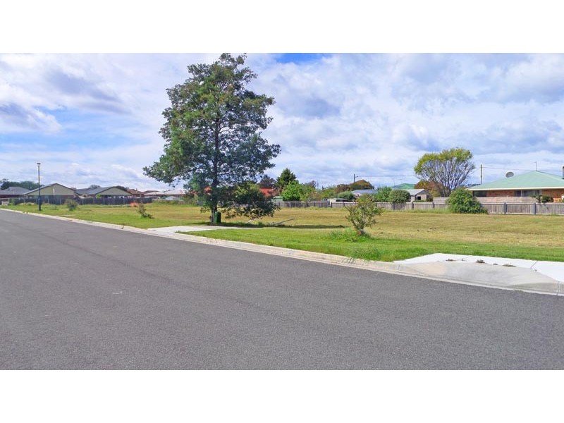 2,4,6,8 Doepel Place, St Helens TAS 7216