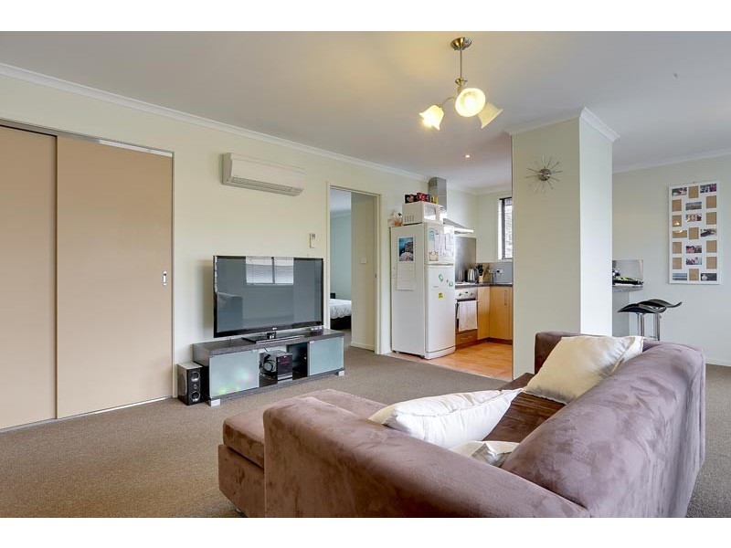 Unit 2 12 Walter Place, Howrah TAS 7018