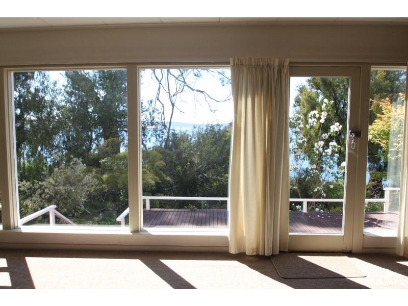 42 Flinders Avenue, Taroona TAS 7053