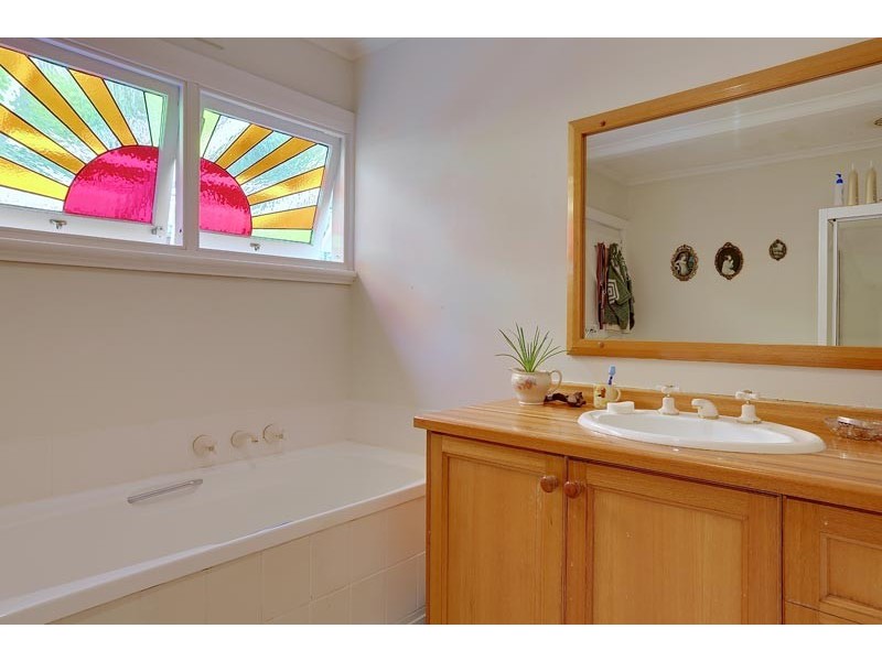 17 Roslyn Avenue, Kingston Beach TAS 7050