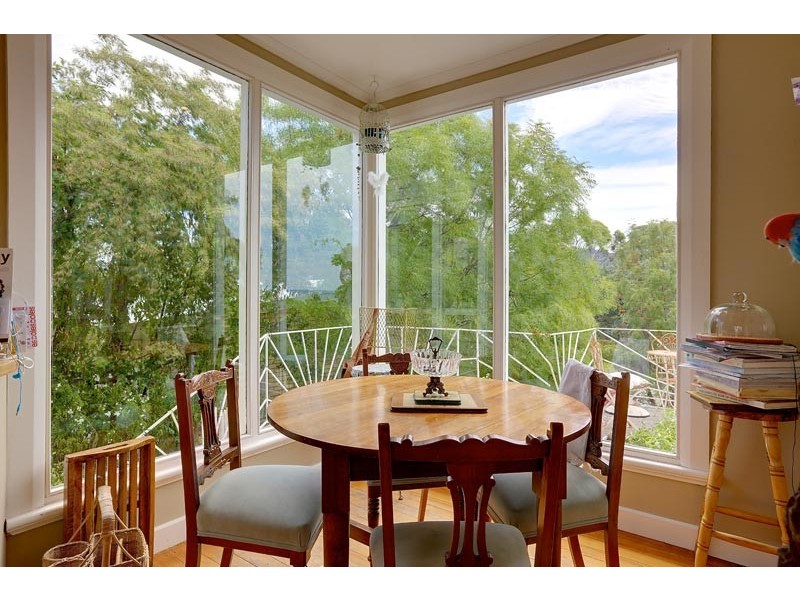 17 Roslyn Avenue, Kingston Beach TAS 7050