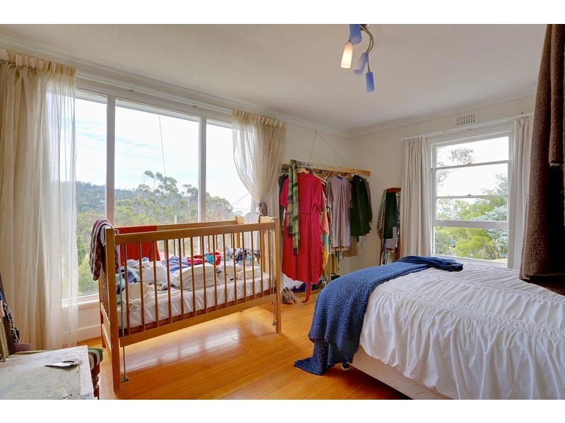 17 Roslyn Avenue, Kingston Beach TAS 7050