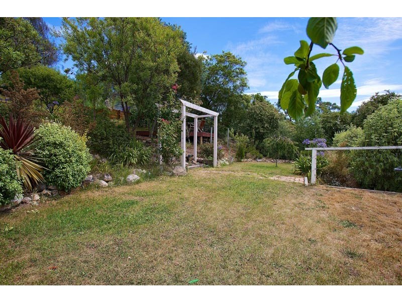 17 Roslyn Avenue, Kingston Beach TAS 7050