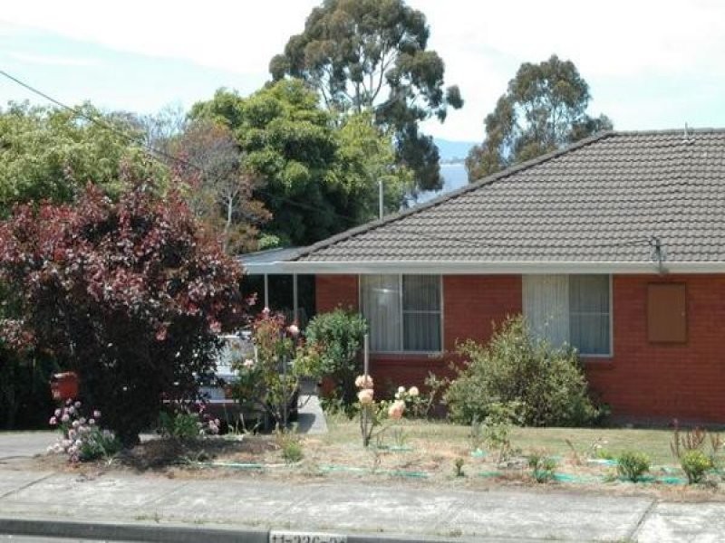 1/236 Roslyn Avenue, Blackmans Bay TAS 7052