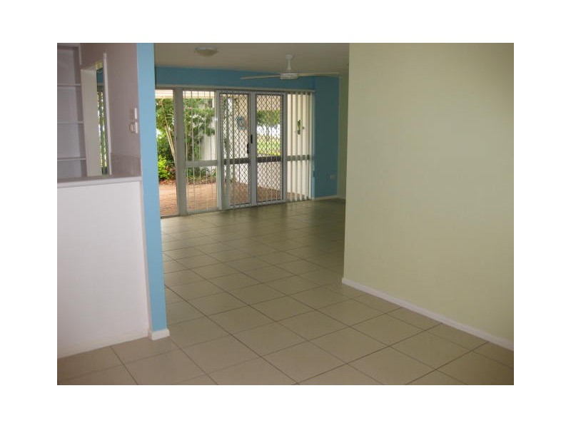 Sandstone Point QLD 4511