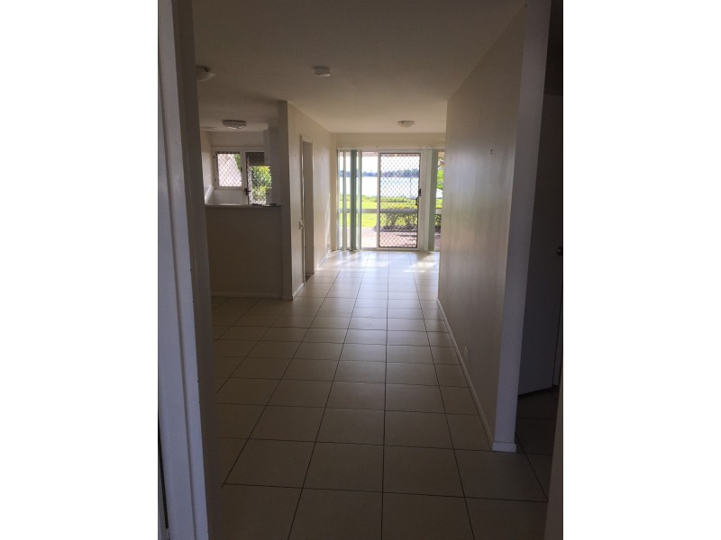 Sandstone Point QLD 4511