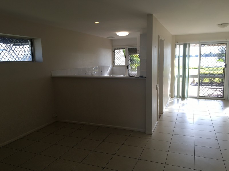 Sandstone Point QLD 4511