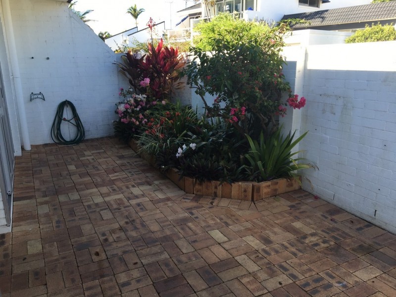 Sandstone Point QLD 4511