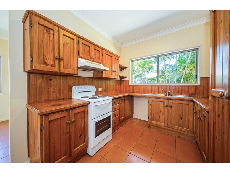 62 Avon Avenue, Banksia Beach QLD 4507