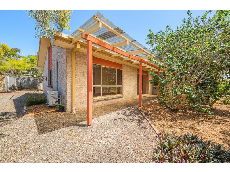 62 Avon Avenue, Banksia Beach QLD 4507