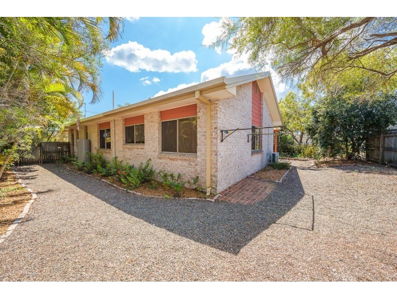 62 Avon Avenue, Banksia Beach QLD 4507