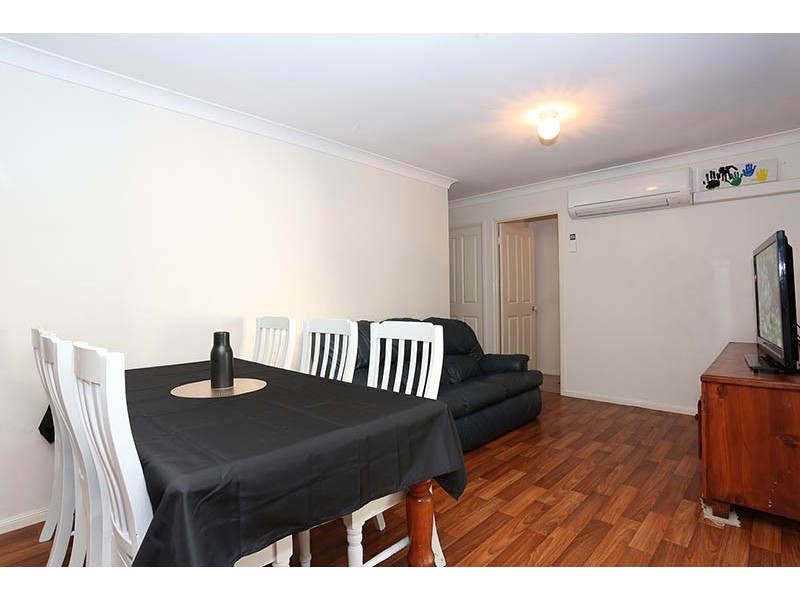 15 Salmon Place, Sandstone Point QLD 4511