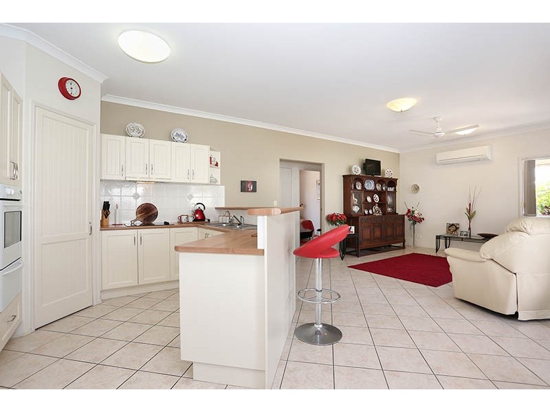 67 Solander Esplanade, Banksia Beach QLD 4507