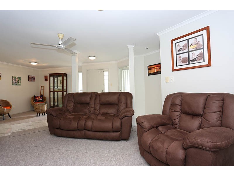 28 Winch Court, Banksia Beach QLD 4507