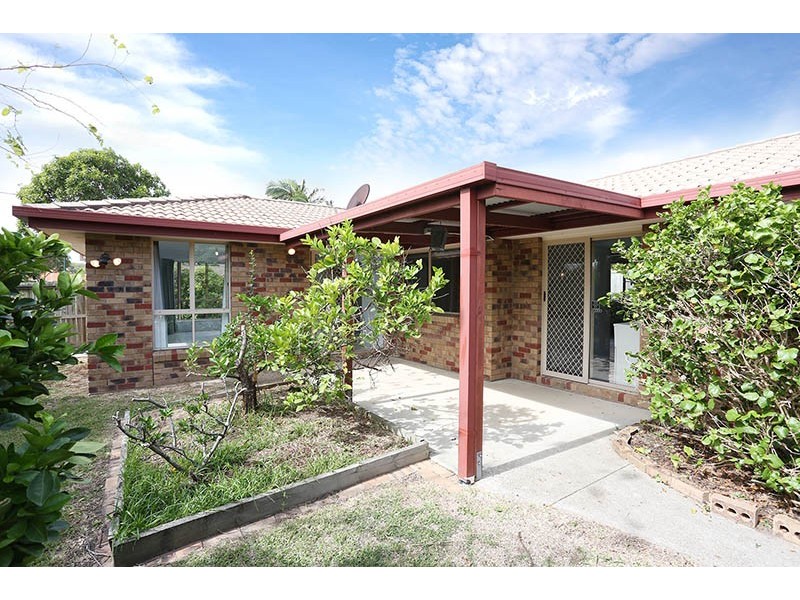 19 Mackerel Street, Sandstone Point QLD 4511