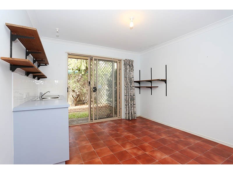 19 Mackerel Street, Sandstone Point QLD 4511