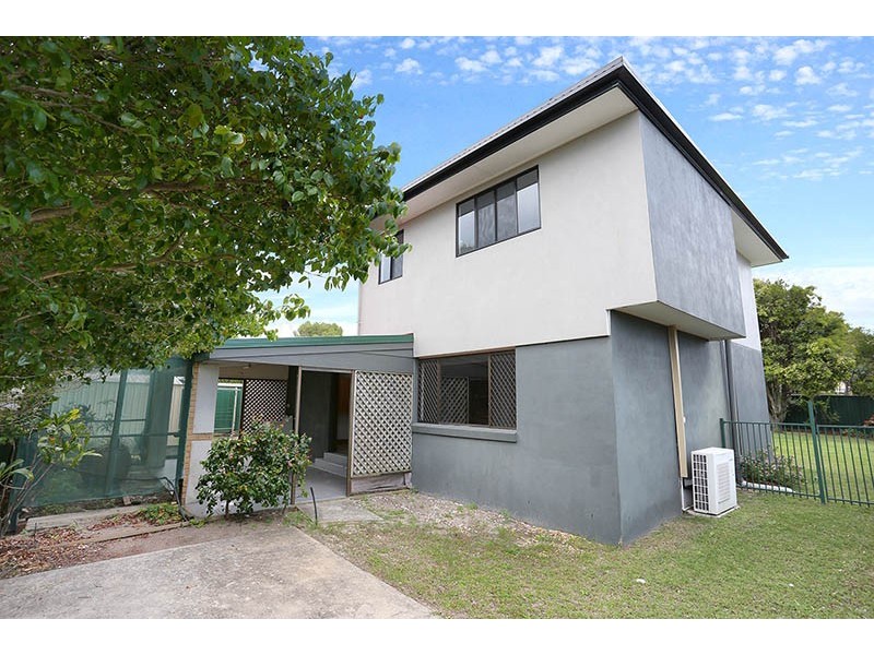 1 Orara Avenue, Banksia Beach QLD 4507