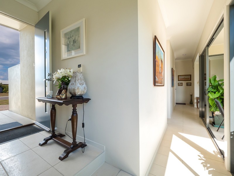 39 Kakadu Circuit, Banksia Beach QLD 4507