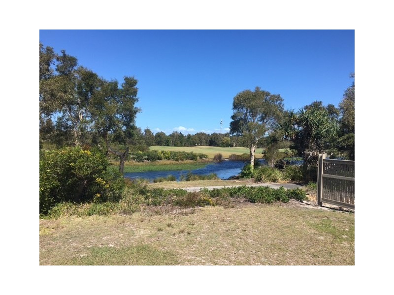 80 FOXTAIL CRESCENT, Banksia Beach QLD 4507