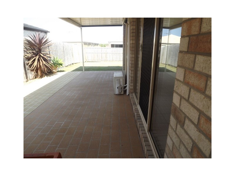 Sandstone Point QLD 4511