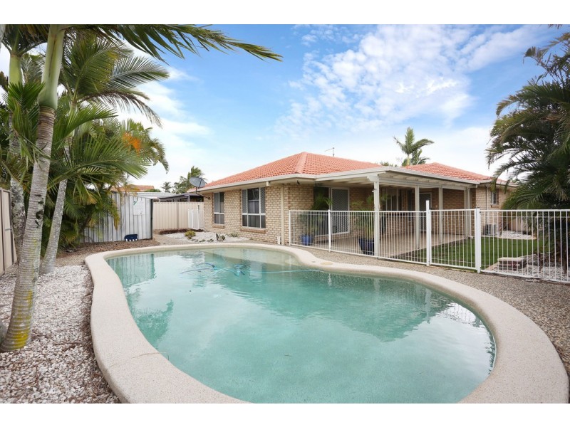 28 Anchor Court, Banksia Beach QLD 4507