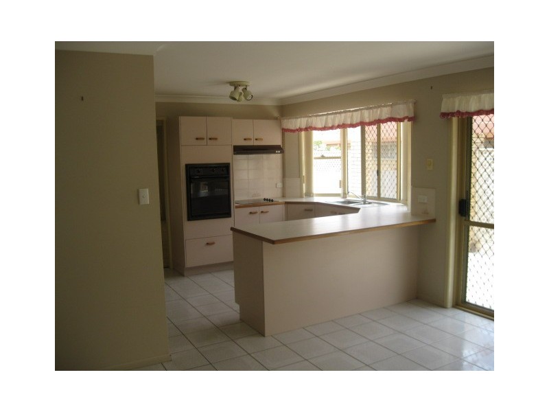 Sandstone Point QLD 4511