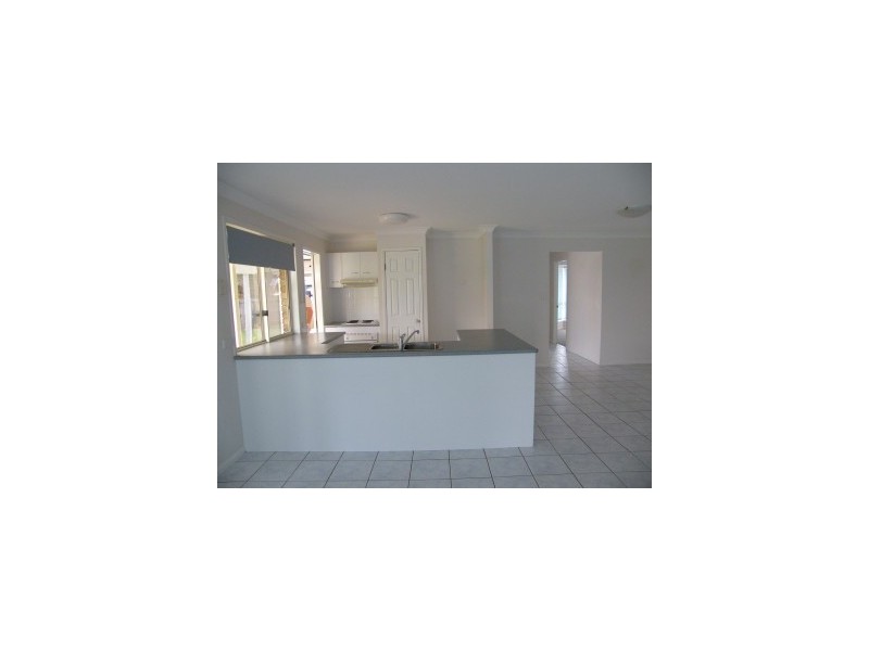 Sandstone Point QLD 4511