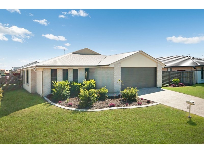2 Dewdrop Place, Ningi QLD 4511