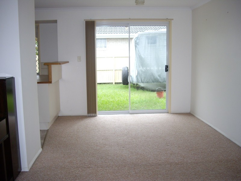 Sandstone Point QLD 4511