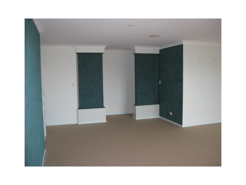 Sandstone Point QLD 4511