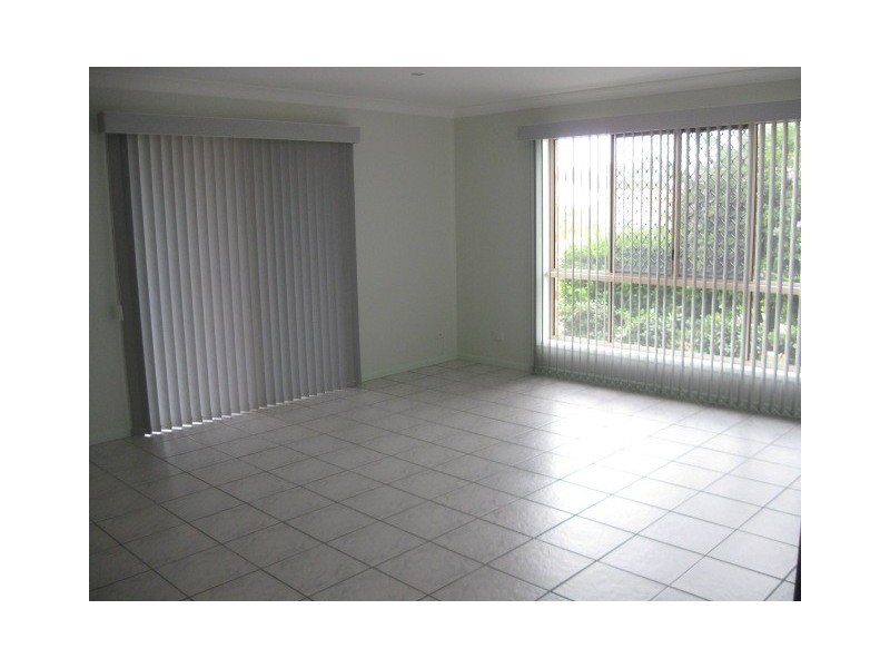 Sandstone Point QLD 4511