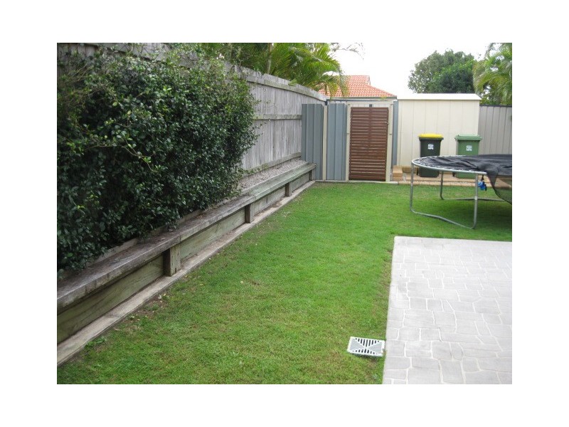 Sandstone Point QLD 4511