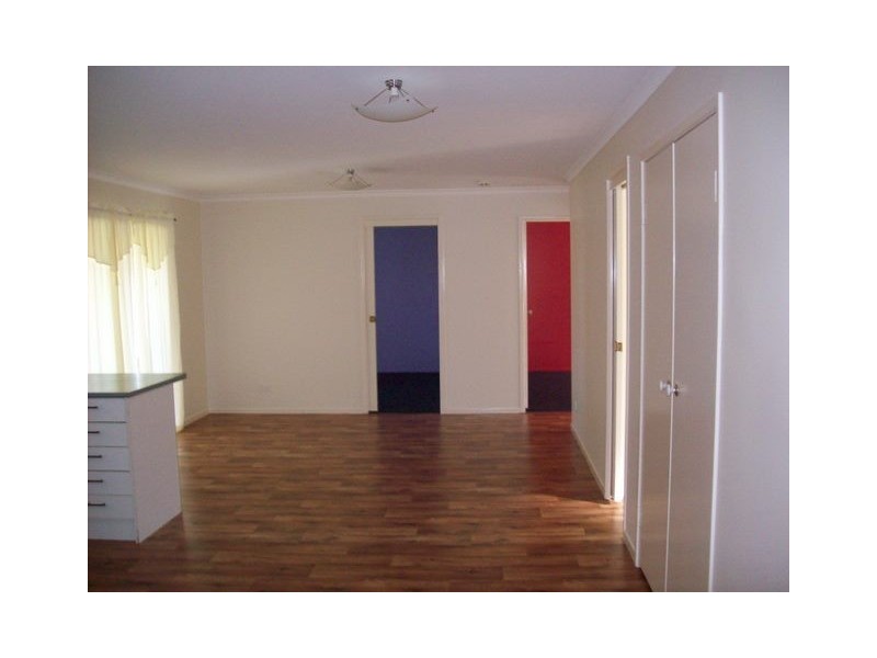 Sandstone Point QLD 4511
