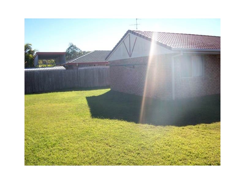 Sandstone Point QLD 4511