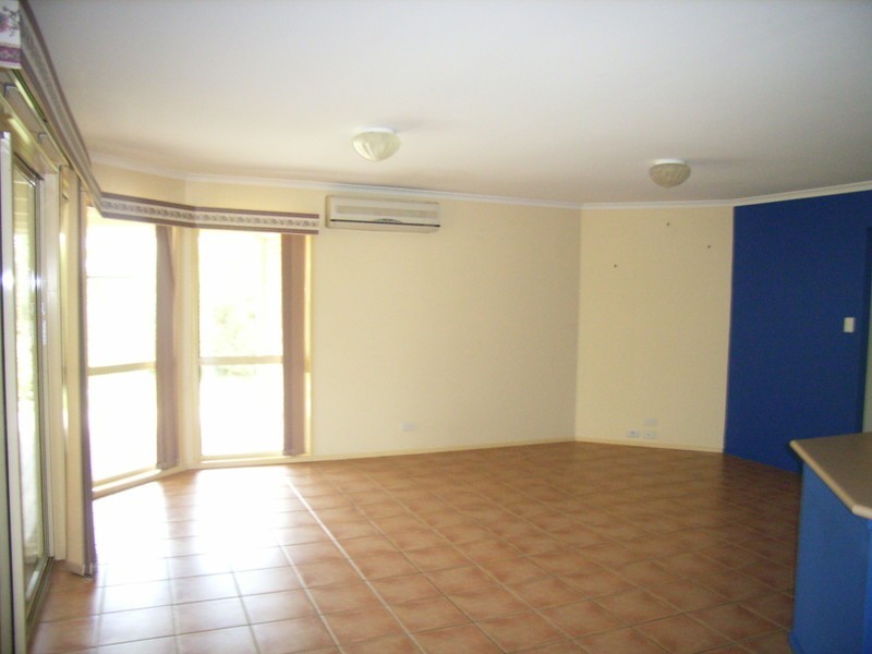 Sandstone Point QLD 4511