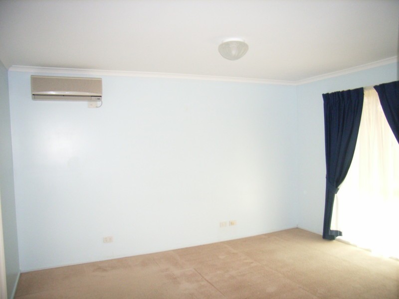 Sandstone Point QLD 4511