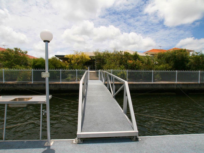 21 Trimaran Court, Banksia Beach QLD 4507