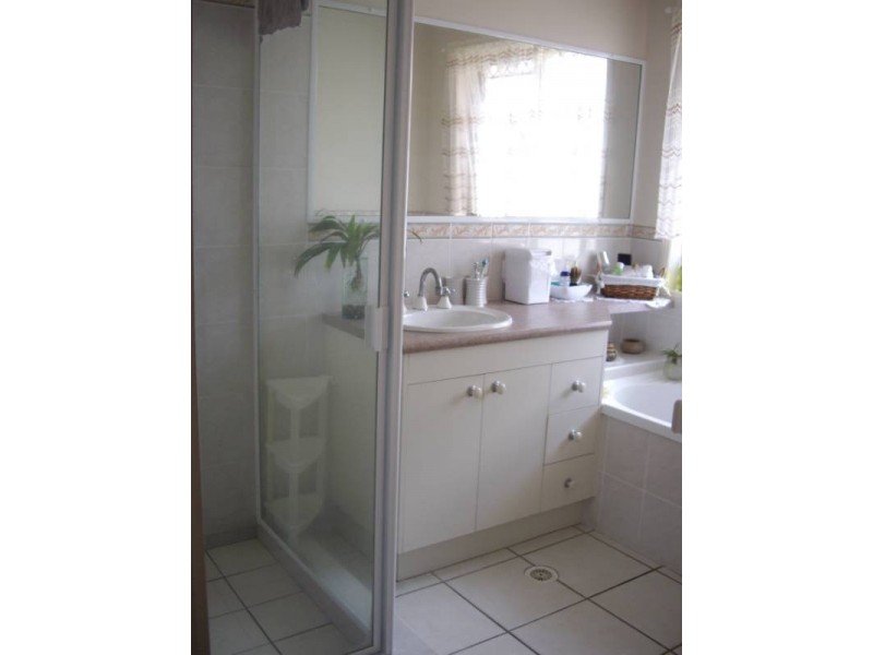 75 Coolgarra Avenue, Bongaree QLD 4507