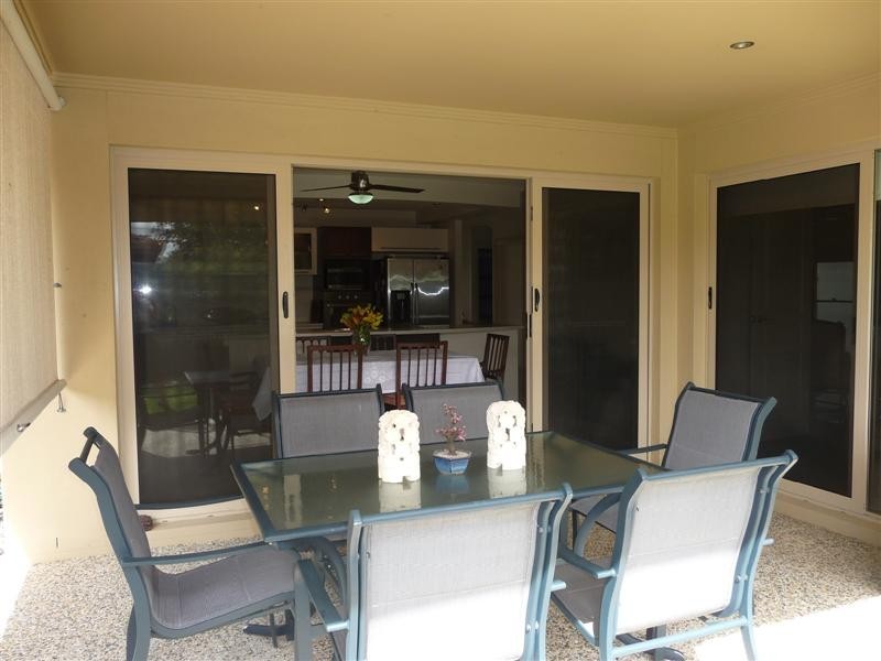 2/80 Kakadu Cirt, Banksia Beach QLD 4507