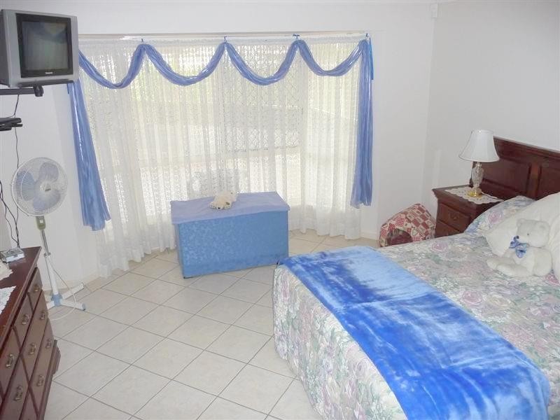 14 Carter Court, Sandstone Point QLD 4511